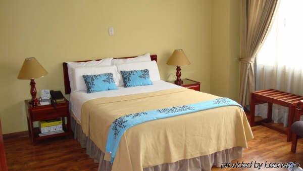 Hotel San Francisco De Asis Bogota Room photo