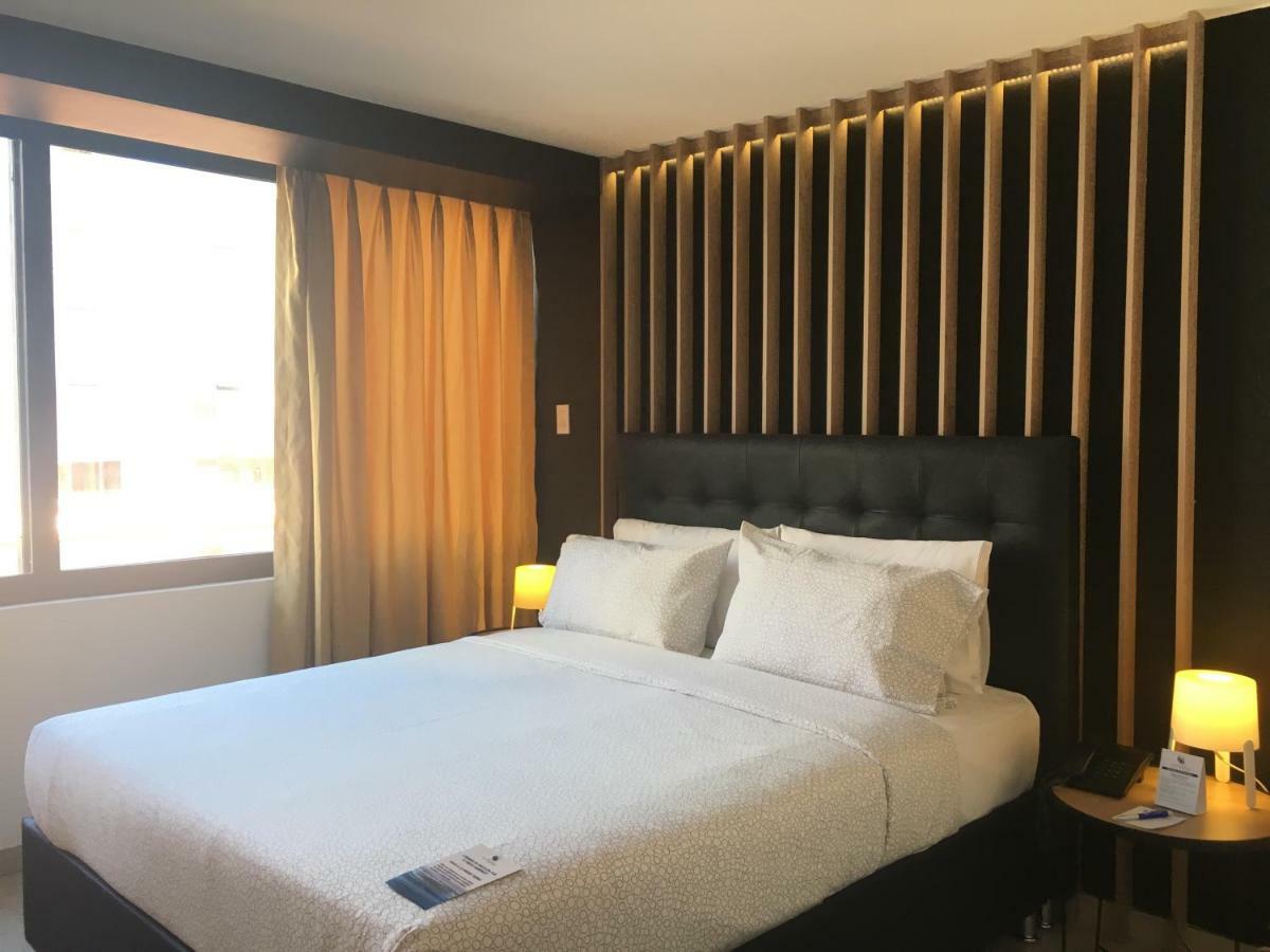 Hotel San Francisco De Asis Bogota Room photo